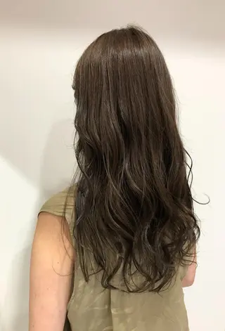 カラー ミディアム パーマ CEINE PATHのヘアスタイル