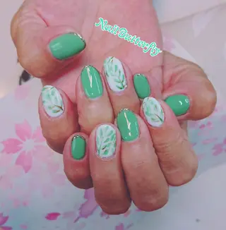 ネイル とねがわ かよこのネイルデザイン