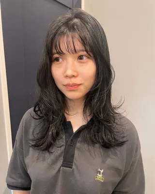 セミロング カラー 狩野 羅夢のヘアスタイル