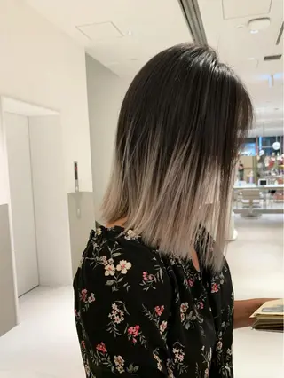 ミディアム カラー レイヤー専門家 ダブルカラー修のヘアスタイル