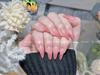 ネイル Luxe Nail Salonのネイルデザイン