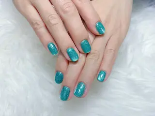 ネイル c Momoka.のネイルデザイン