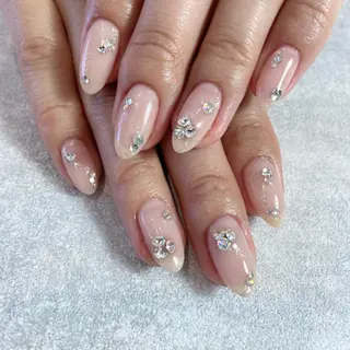 ネイル STELLA 大西南帆のマツエク・マツパデザイン