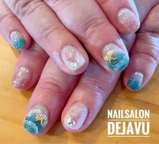 ネイル Nail salon Dejavu 🌿のネイルデザイン