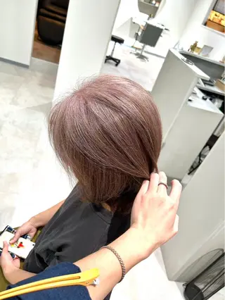 ミディアム カラー 脱白髪染め❕白髪 ぼかし特化🌟ヨコタのヘアスタイル