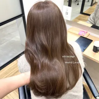セミロング カラー パーマ ヘアアレンジ 前川 朋香のヘアスタイル