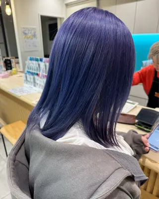 ミディアム カラー ヘアアレンジ ハイトーン特化🤍 浦住のヘアスタイル