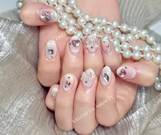 ネイル Momo 🤍のネイルデザイン