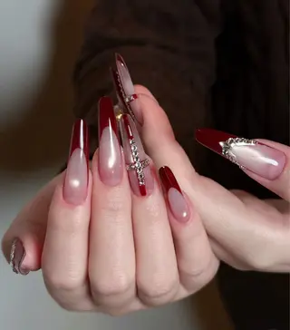ネイル Luna Gladeのネイルデザイン