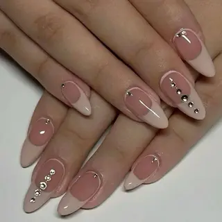 ネイル Van Nail Salonのネイルデザイン