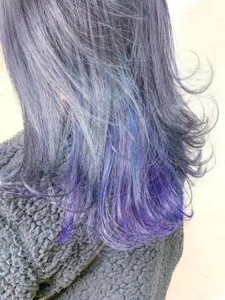 ミディアム カラー BOX mico.のヘアスタイル