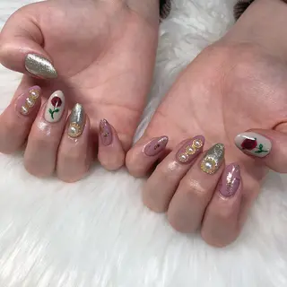 ネイル 西岡 杏のネイルデザイン