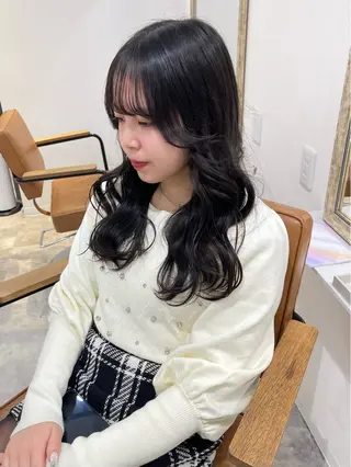 ロング カラー 盛れる顔まわり✨🎀 レイヤー別所好葉のヘアスタイル