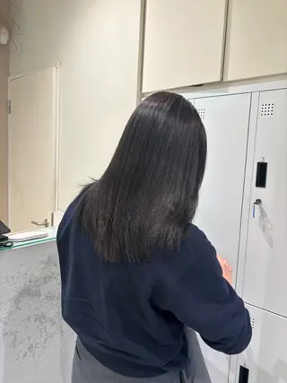 ロング カラー 垢抜け小顔レイヤー オリーブ/スミレのヘアスタイル
