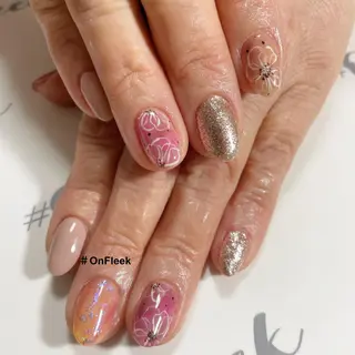 ネイル NailSalon ＃OnFleekのネイルデザイン