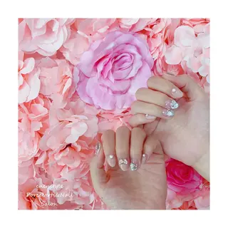 ミディアム ネイル 👑enen style👑のネイルデザイン