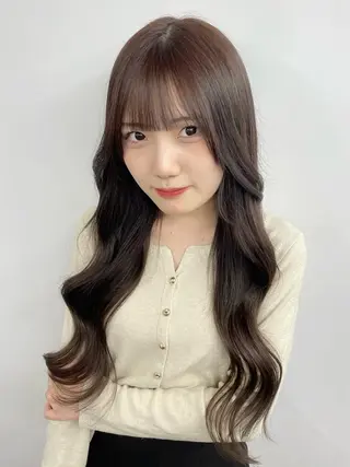 ロング カラー 𝙃𝘼𝙍𝙐🎀 韓国×エクステのヘアスタイル