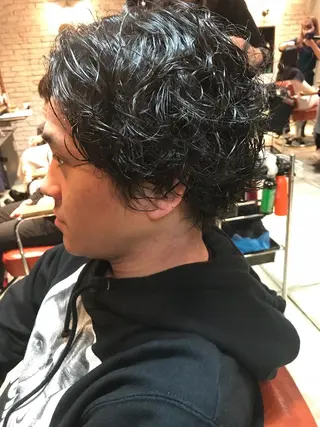 ショート パーマ メンズ 縮毛矯正×髪質改善 店長　DAITOのヘアスタイル
