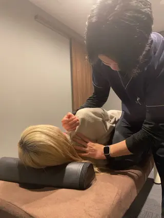 とき整体院所属・『肩甲骨はがし専門』 とき整体院のエステ・リラクイメージ