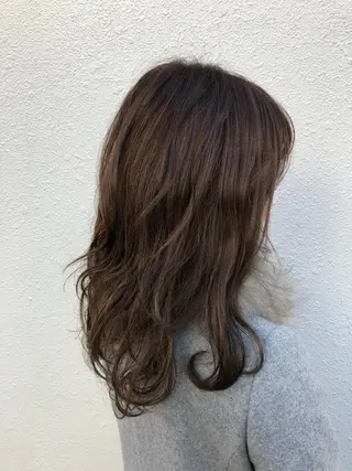セミロング カラー ヘアアレンジ 【白髪ぼかし 専門GBG】自由が丘のヘアスタイル