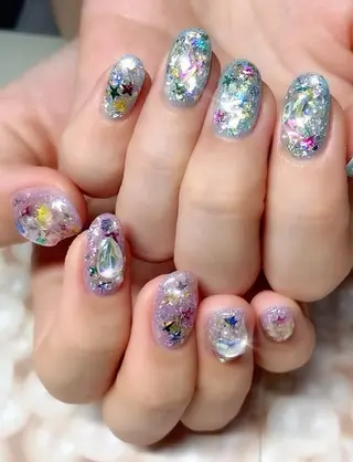 ネイル マツエク・マツパ アイブロウ Nail&eye Belire 新宿のネイルデザイン