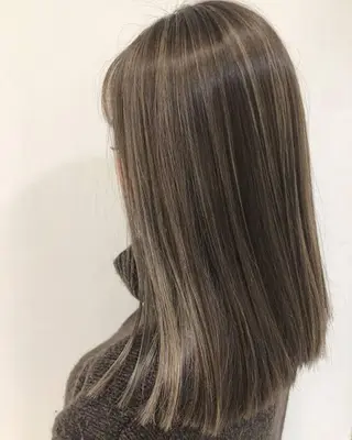 セミロング カラー ヘアアレンジ 👑最高級エクステ 👑新宿/タイセイのヘアスタイル