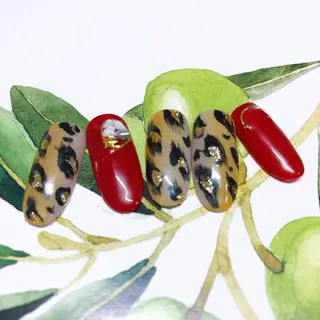 ネイル 奥園 良恵のネイルデザイン