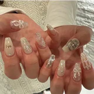 ショート Pio Mielのネイルデザイン