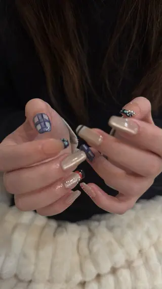 ネイル 華 蓮のネイルデザイン