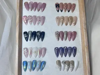 ネイル Megumi_ Nailsのネイルデザイン
