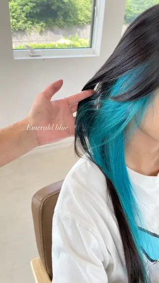 ロング 鈴木 妃帆未のヘアスタイル