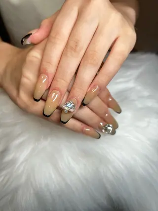 ネイル Queen Nail 柏店　クイーンネイルのネイルデザイン