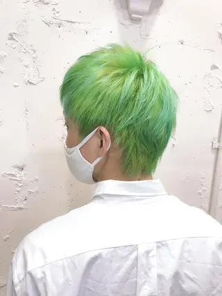 ショート カラー メンズ ✨デザインカラー✨ ハイトーン　森貴章のヘアスタイル