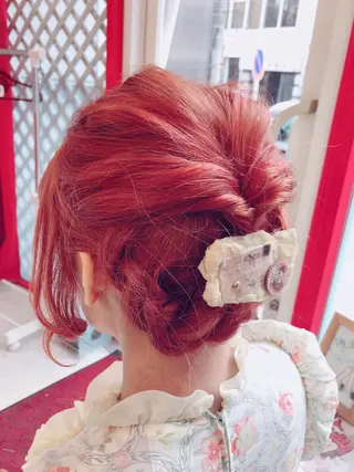 ミディアム ヘアアレンジ 岩谷/ブリーチ 🪽透明感カラーのヘアスタイル