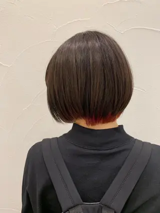 ショート カラー ヘアアレンジ ミドウチ アヤカのヘアスタイル