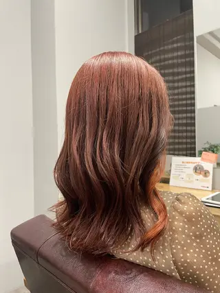 ミディアム カラー Sloth 🦥 MARINAのヘアスタイル