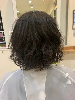 ショート 山中 亮司のヘアスタイル