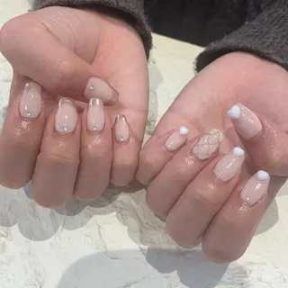 ネイル マキノ ユイのネイルデザイン