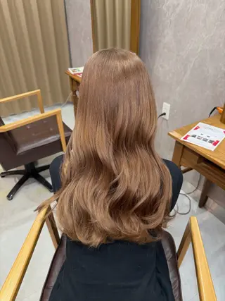 ロング Colore（コローレ）所属・顔タイプ/ダブルカラ ー/りりかのヘアスタイル
