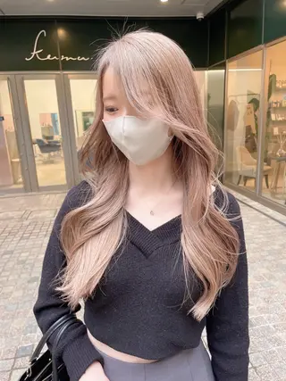 ロング ムラ修正ブリーチ 山田眞之介のヘアスタイル
