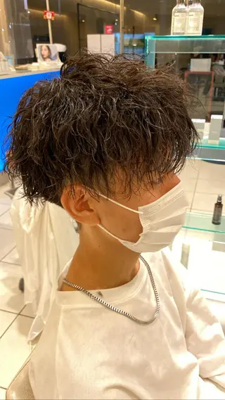 パーマ メンズ メンズパーマ 副店長ユウタのヘアスタイル
