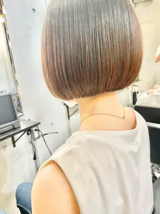 ショート カラー ショートボブ髪質改善 縮毛矯正のプロ山道潤のヘアスタイル