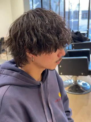 ショート パーマ メンズ サロンズ内B区画所属・新宿メンズ専門 メンズパーマ特化のヘアスタイル