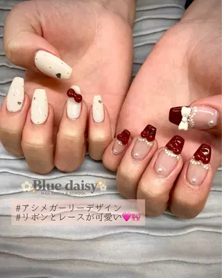ネイル Blue daisy 栄本店のネイルデザイン