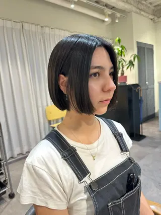 ショート HANAME 原宿美容室のヘアスタイル