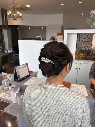 ロング 下山 萌華のヘアスタイル