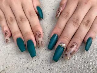 ロング ネイル ✴︎ Delightのネイルデザイン