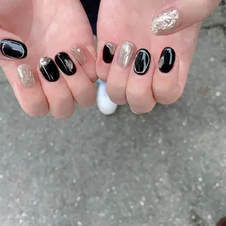 ネイル Rio 𓍼のネイルデザイン