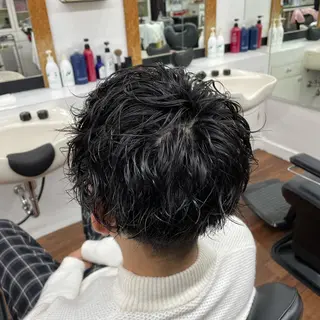 ショート パーマ メンズ 本橋 琴実のヘアスタイル