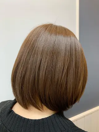 カラー ショート/ボブ 福士愛里のヘアスタイル